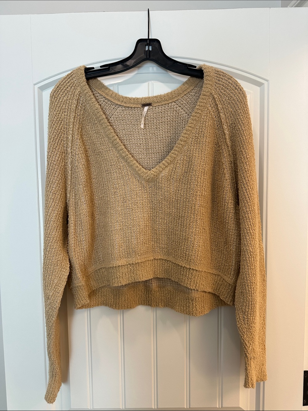 Free People Cropped V-Neck Sweater in Light Tan